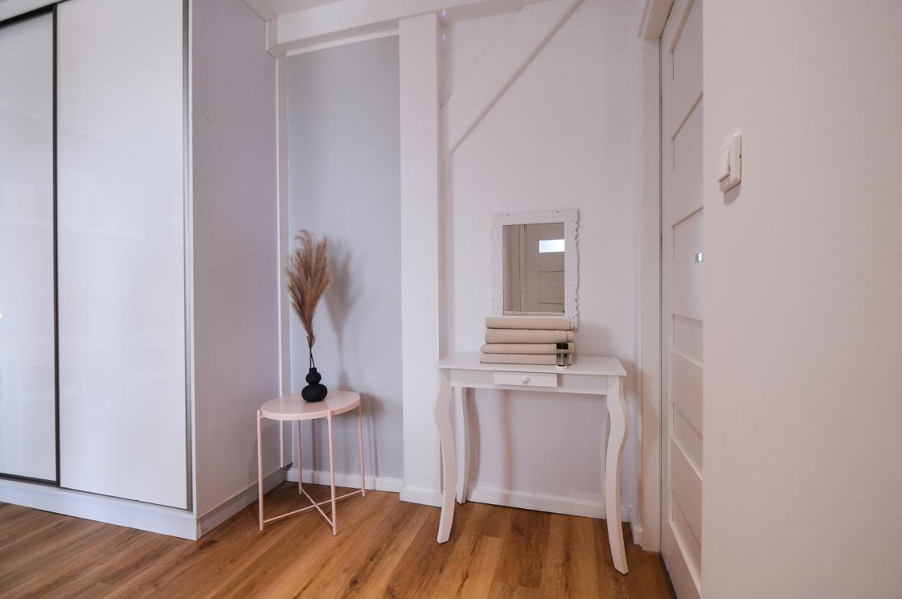 Lägenhet Citystay Brzezno 3 Min Do Plazy Gdańsk