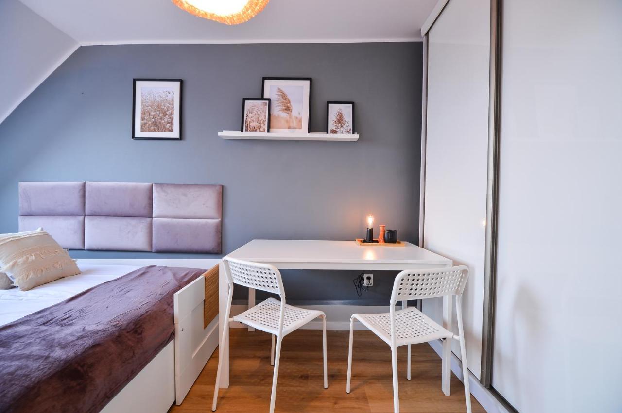 Citystay Brzezno 3 Min Do Plazy Lägenhet